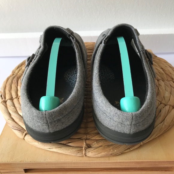 Merrell Grey Wool Kassie Buckle Slip On Shoe Sz 11 - Picture 6 of 8